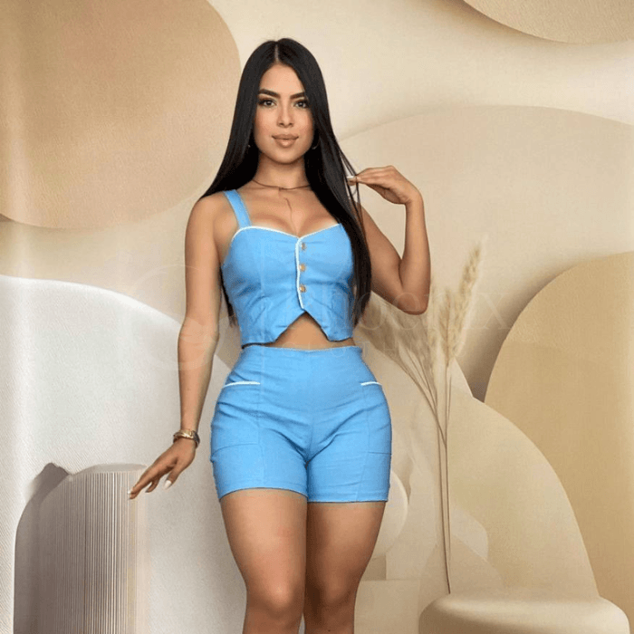 conjunto_de_short_y_blusa_de_tiras_3